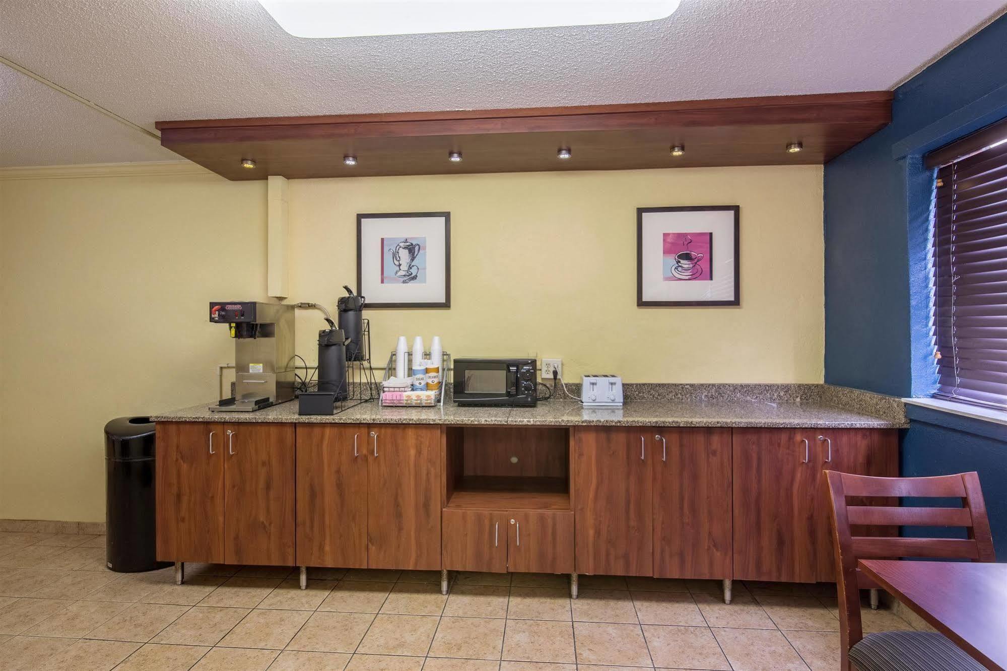 Motel 6-Moline, Il Экстерьер фото