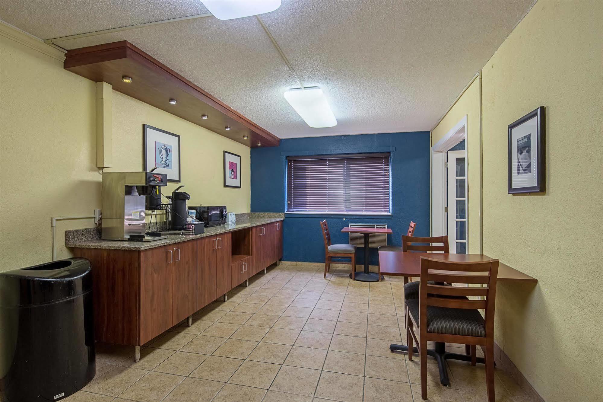 Motel 6-Moline, Il Экстерьер фото